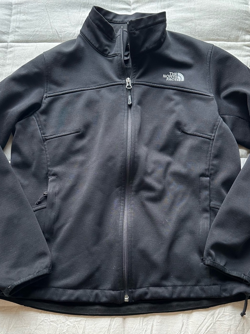 The North Face Black Women's Softshell Jacket - Full Zip
